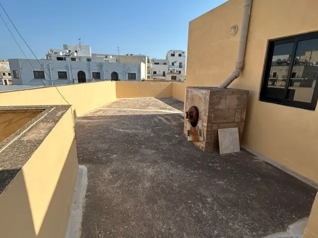 3-Bedroom Maisonette