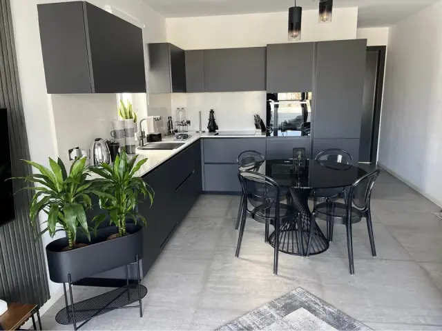 1-Bedroom Penthouse