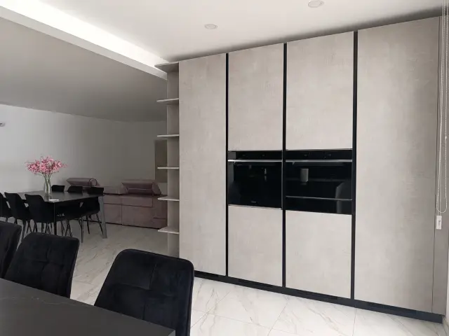 3-Bedroom Maisonette