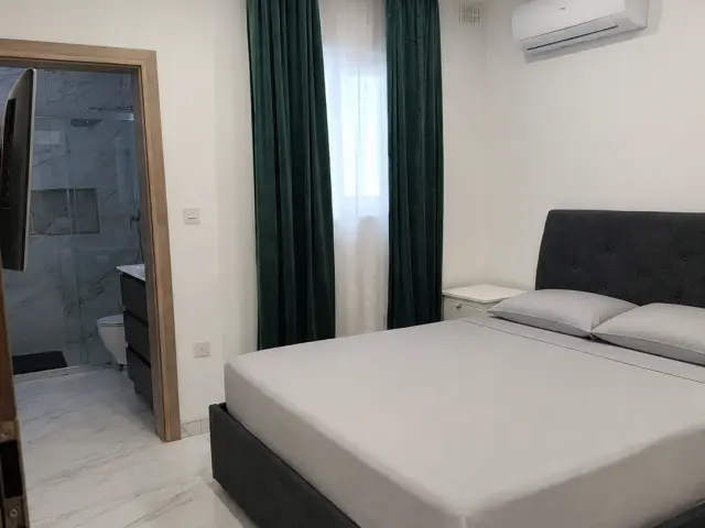 3-Bedroom Maisonette