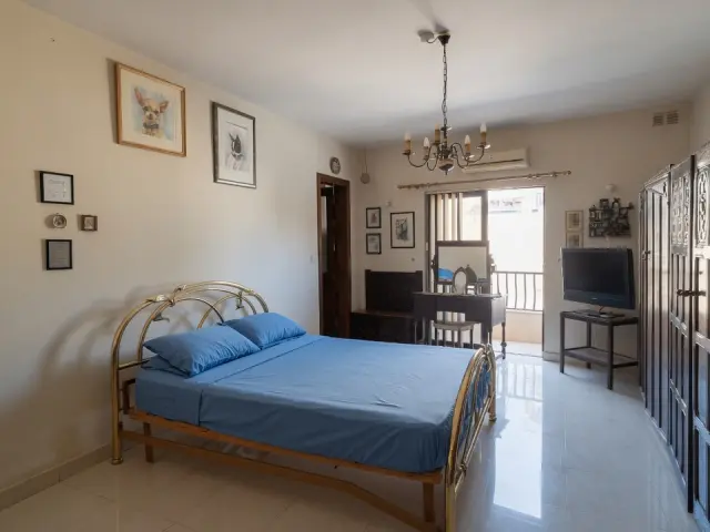 3-Bedroom Maisonette